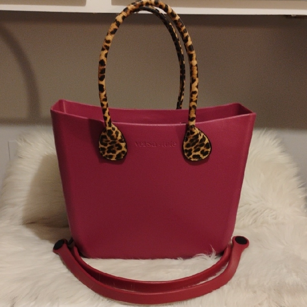 SALE! Versa Vibrant Pink Tote Leopard Print Exchangeable Straps